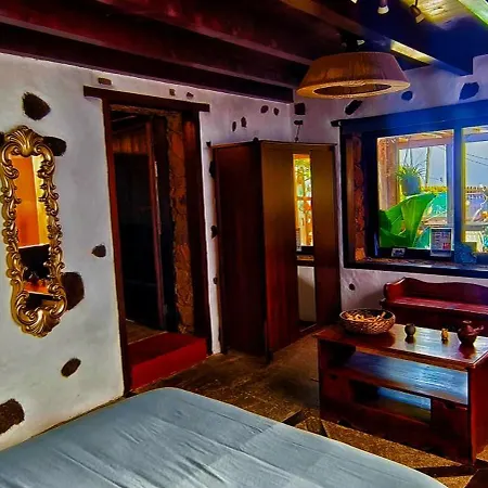 Lucia - Hervideros * Macher