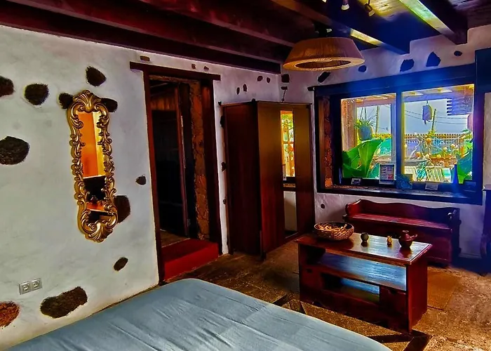 Lucia - Hervideros * Mácher